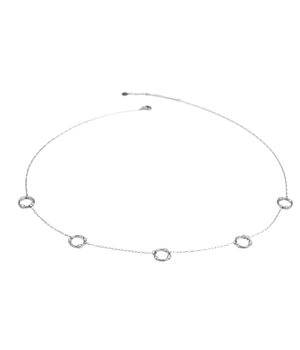 Collar plateado con eslabones circulares texturizados