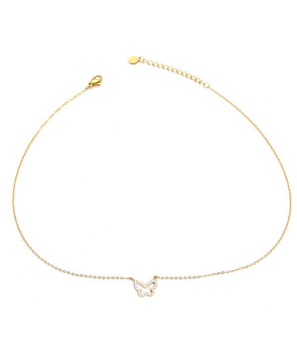 Collar dorado con colgante de mariposa