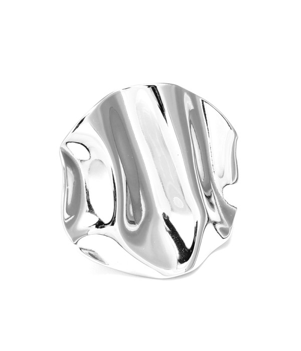 Anillo plateado círculo ondulado