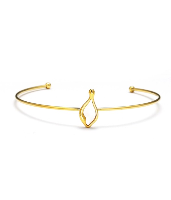 Pulsera rígida dorada con central gota