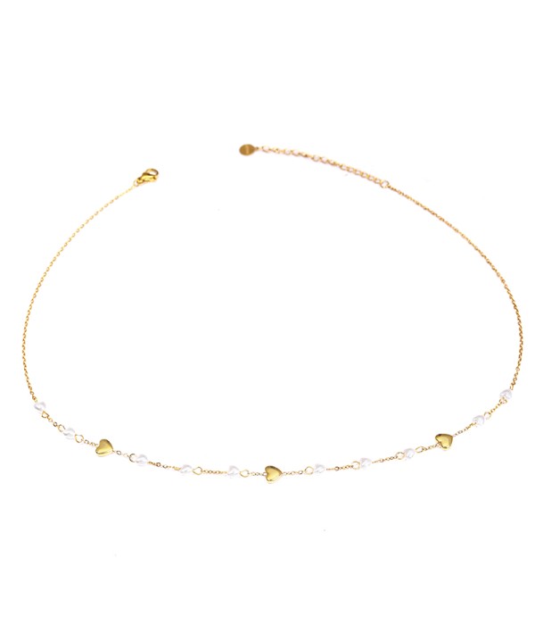 Collar dorado con mini corazones y cuentas de perlas