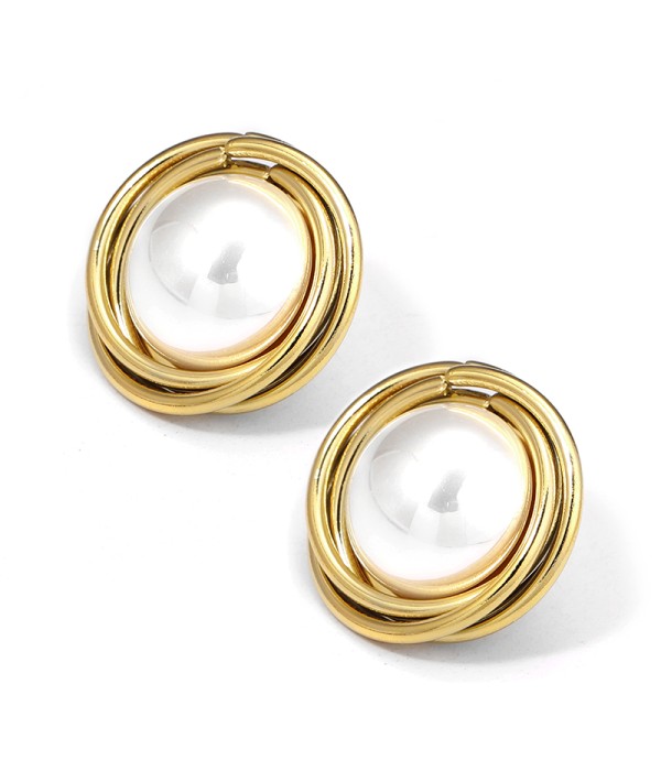 Pendientes dorados con perla central y aro entrelazado