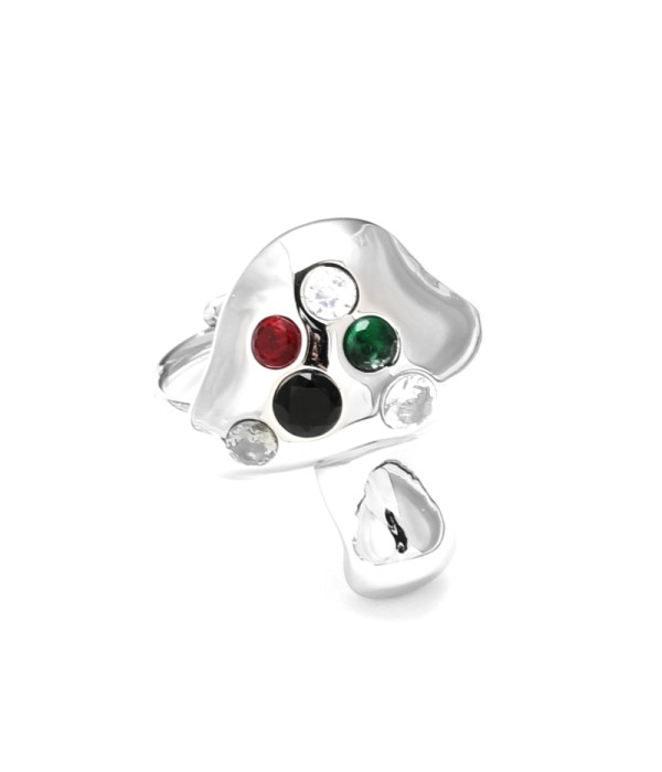 Anillo plateado de hongos