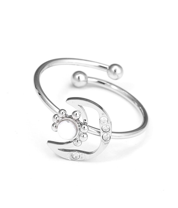 Anillo plateado con luna y sol