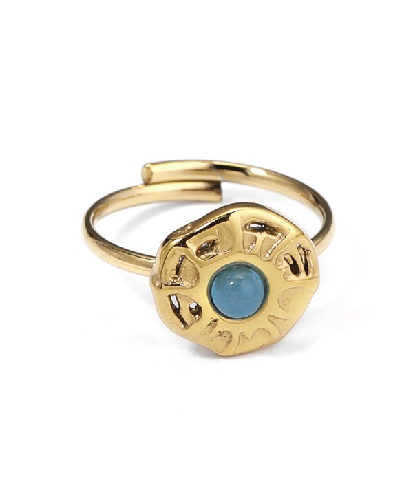 Anillo dorado con símbolo solar