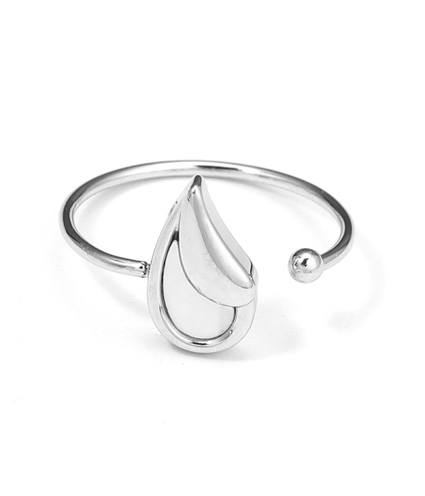 Anillo lágrima con nácar