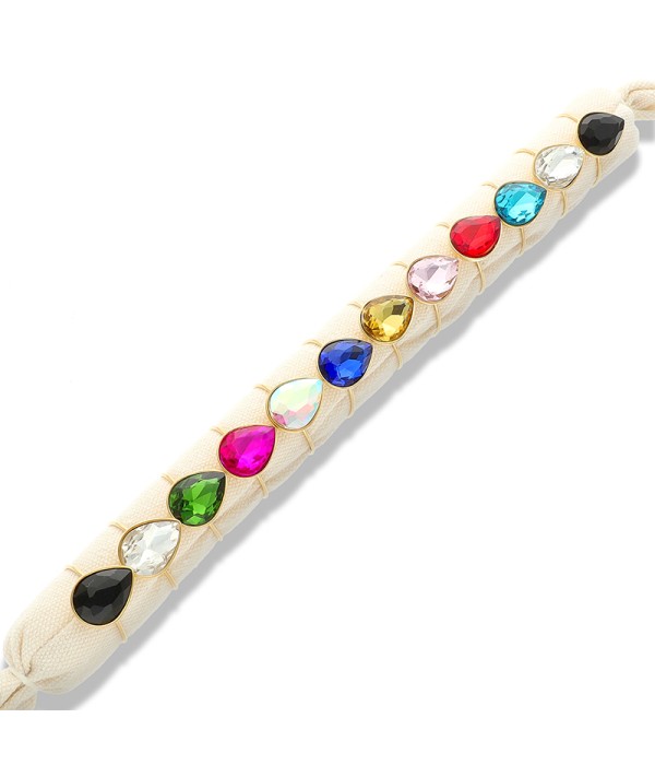 Conjunto de 12 anillos de lágrima con circonita multicolor