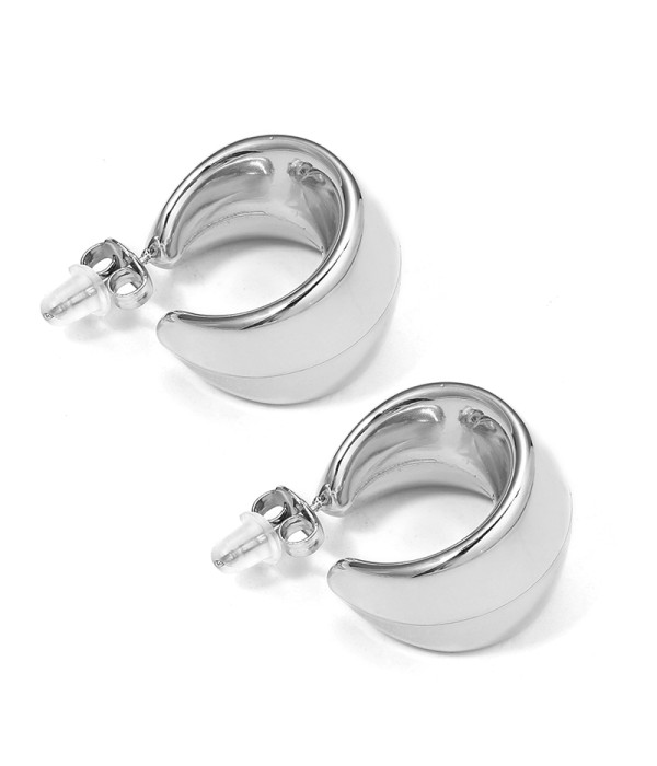 Pendientes de aro grueso estilo media luna