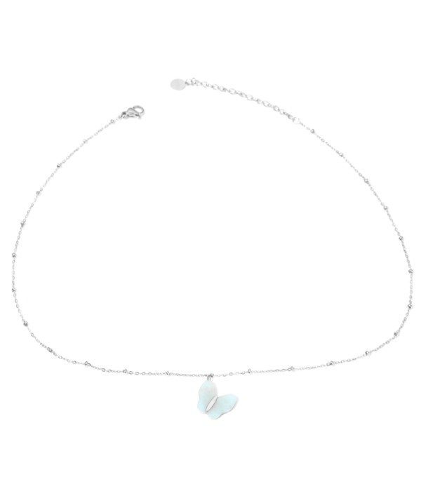 Collares plateadas con mariposas multicolores