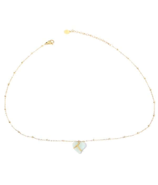 Collares doradas con corazones multicolores