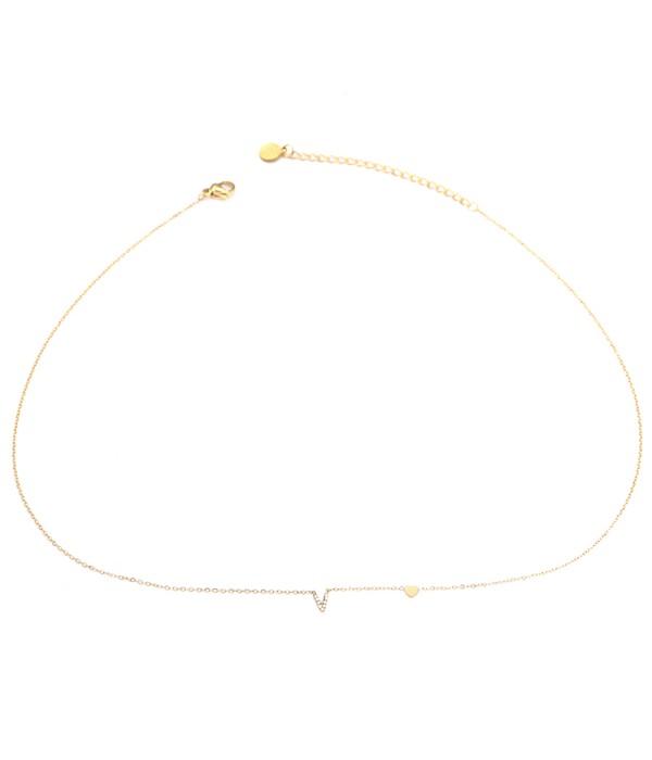 Collar dorado con letra “V” y circonitas