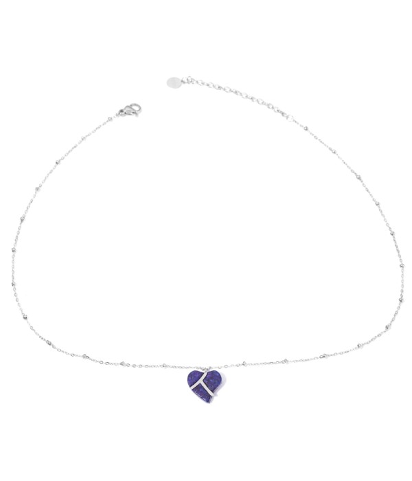 Collares plateados con corazones multicolores