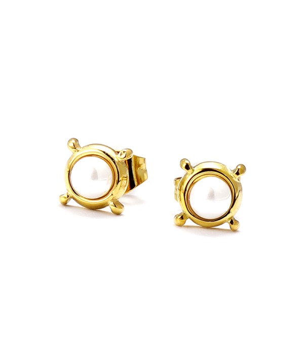 Pendientes redondos con perla central