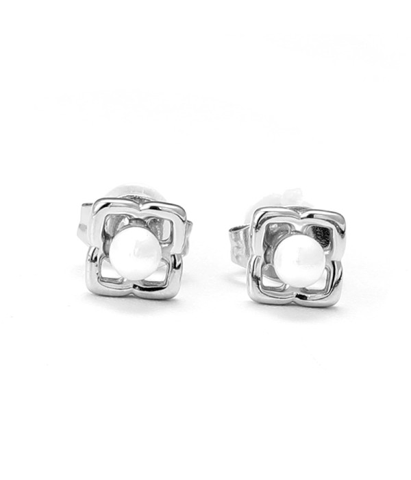 Pendientes flor con perla central 2