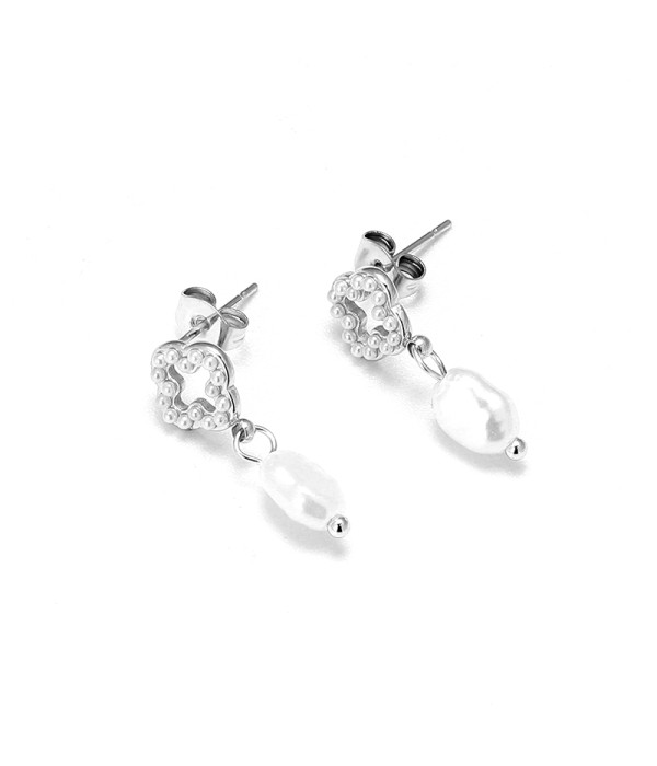 Pendientes con colgantes con perlas y trébol con circonitas