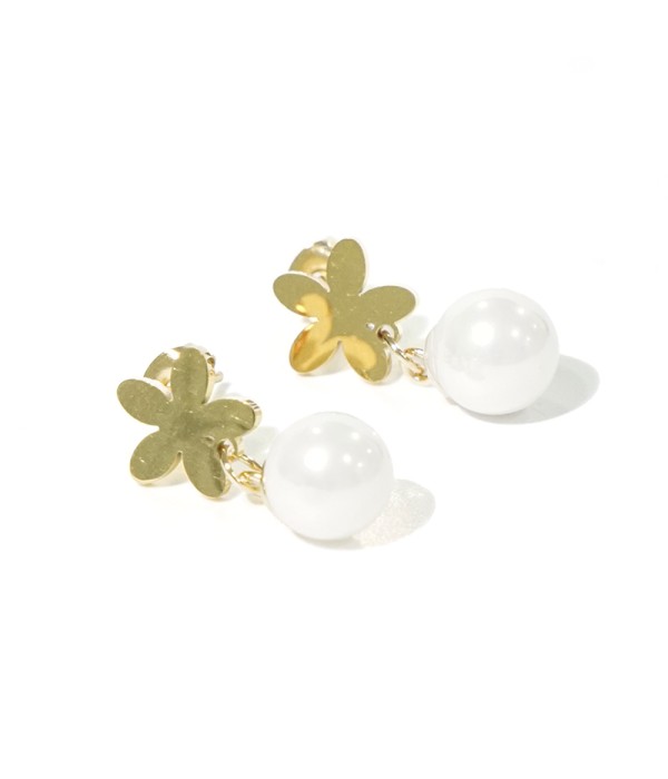 Pendientes flor dorada con perlas colgantes