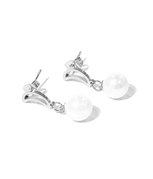 Pendientes plateados con perla y luna hueca