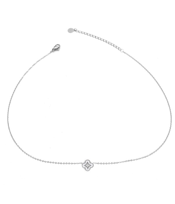 Collar trébol plateado con circonitas