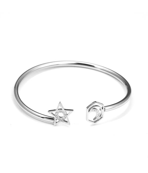 Pulsera rígida plateada con estrella y luna