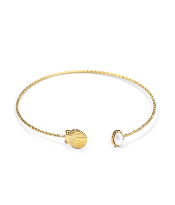 Pulsera rígida con concha grande y perla