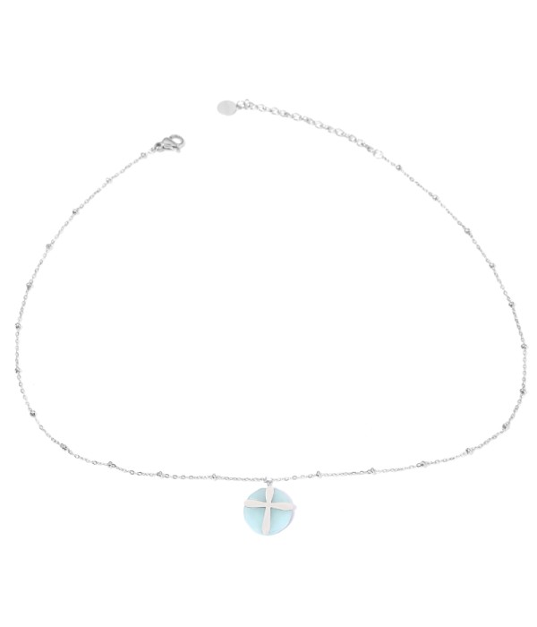 Collares plateados con cruz multicolores