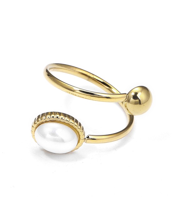 Anillo dorado abierto con perla y esfera lisa