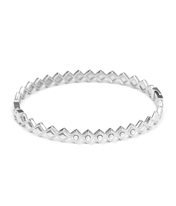 Pulsera rígida de rombos con perlas