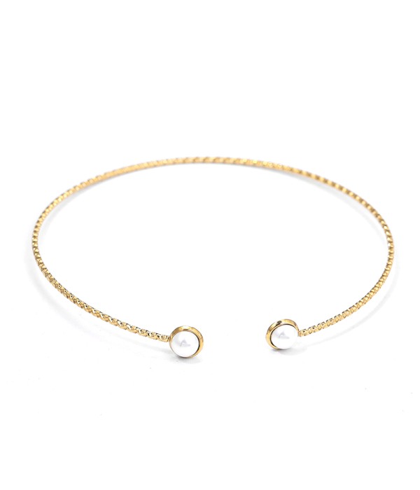 Pulsera rígida con perlas dobles y cadena fina