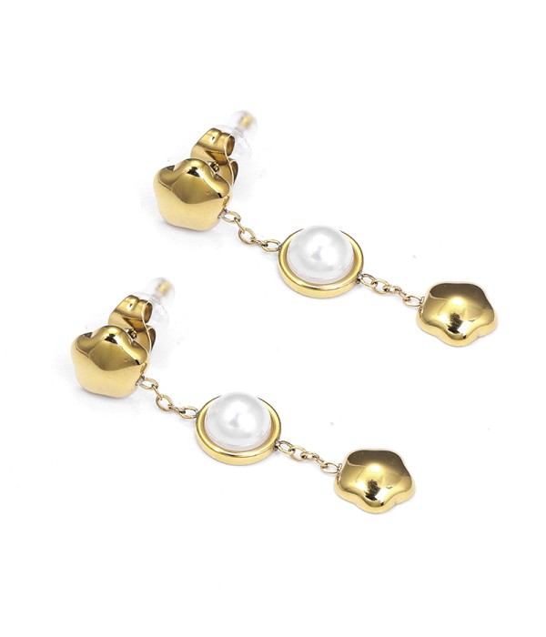 Pendientes dorados con perla y colgante floral