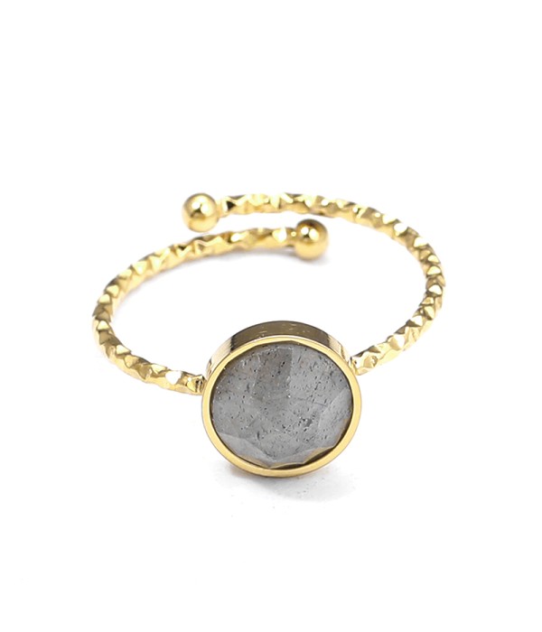 Anillo abierto dorado con piedra