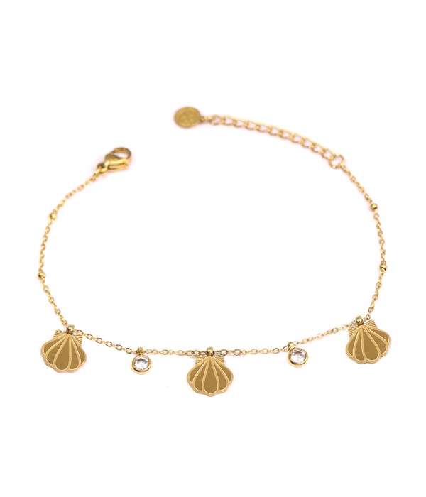 Pulsera con colgantes de conchas y circonitas