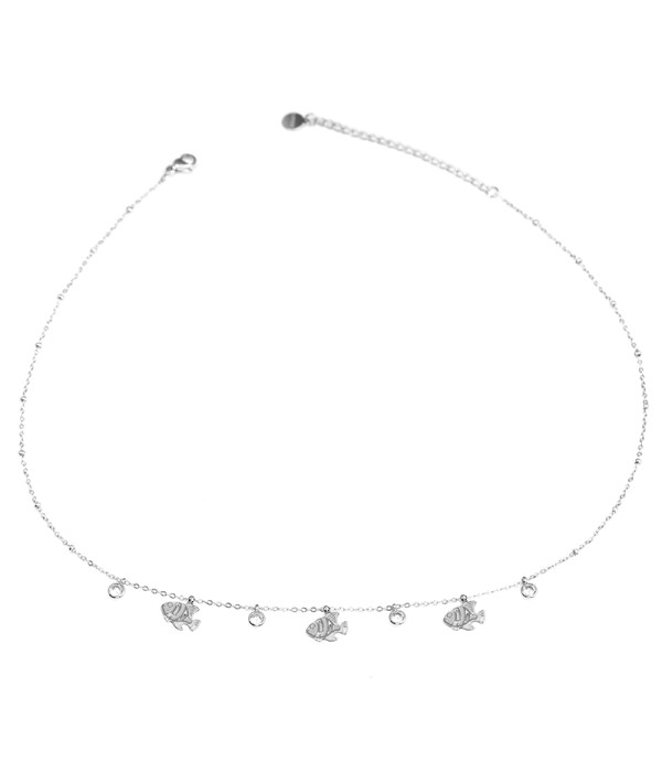 Collar de peces plateados con circonitas