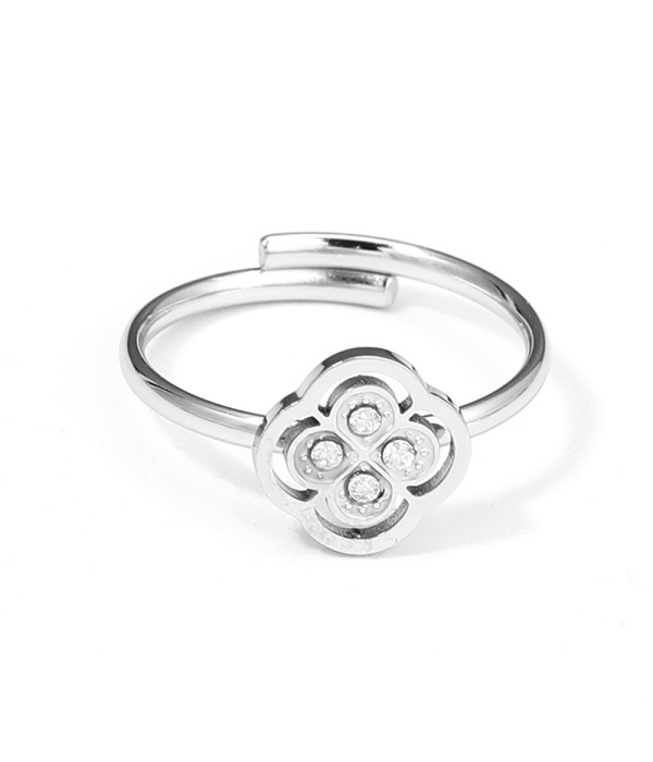 Anillo flor geométrica con circonitas