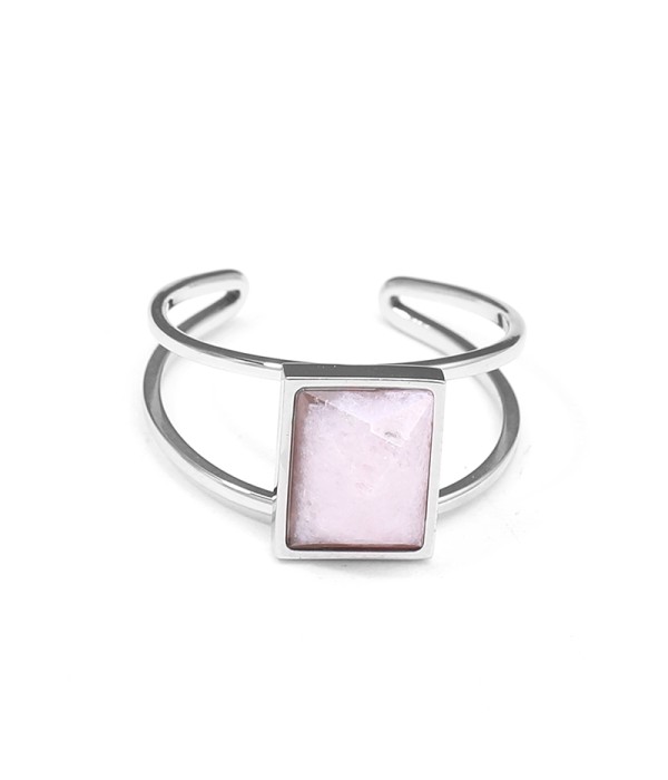 Anillo abierto plateado con piedra rectangular