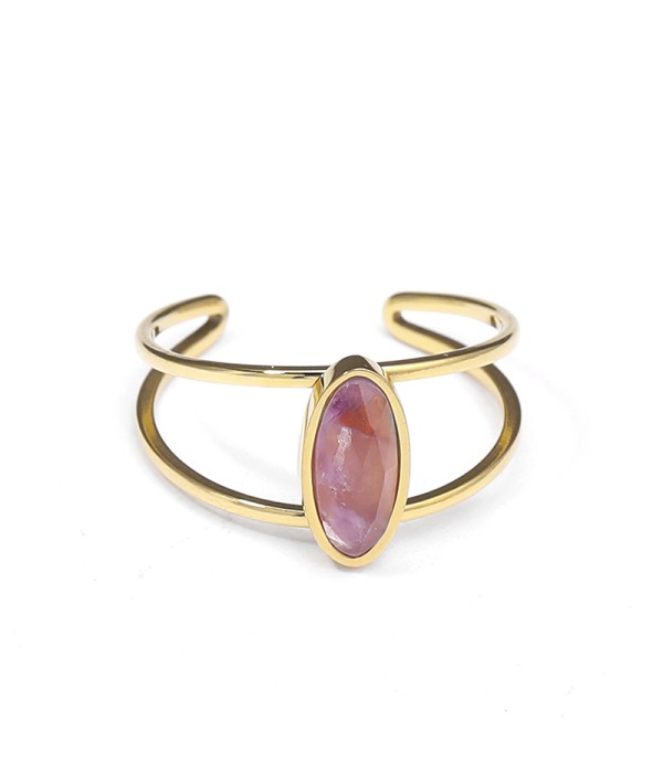 Anillo abierto dorado con piedra ovalada puntiaguda