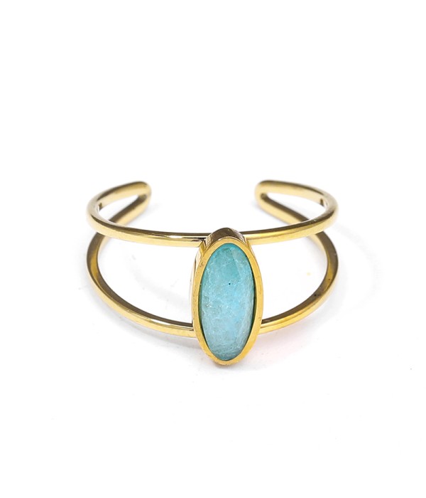 Anillo abierto dorado con piedra ovalada puntiaguda