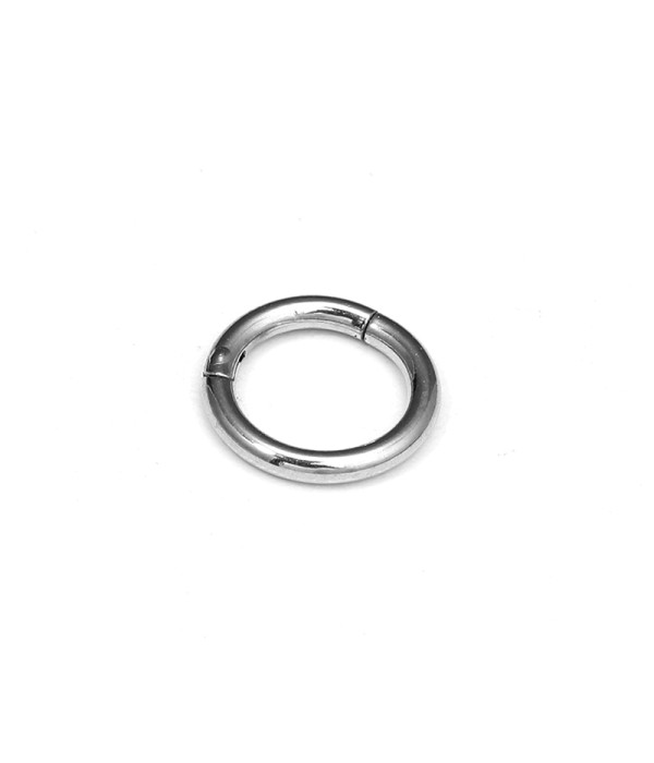 Ear cuff pequeño plateado tipo aro liso 6mm