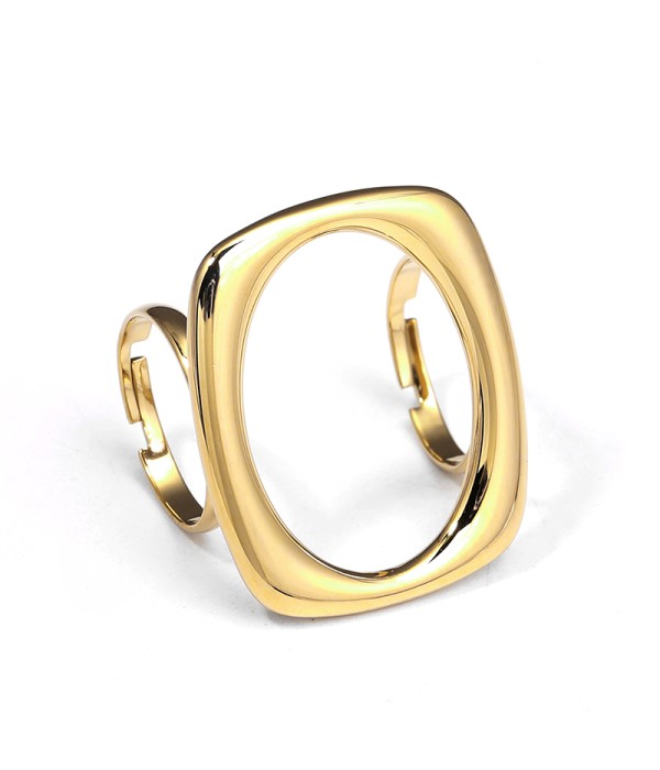 Anillo grande con diseño geométrico hueco