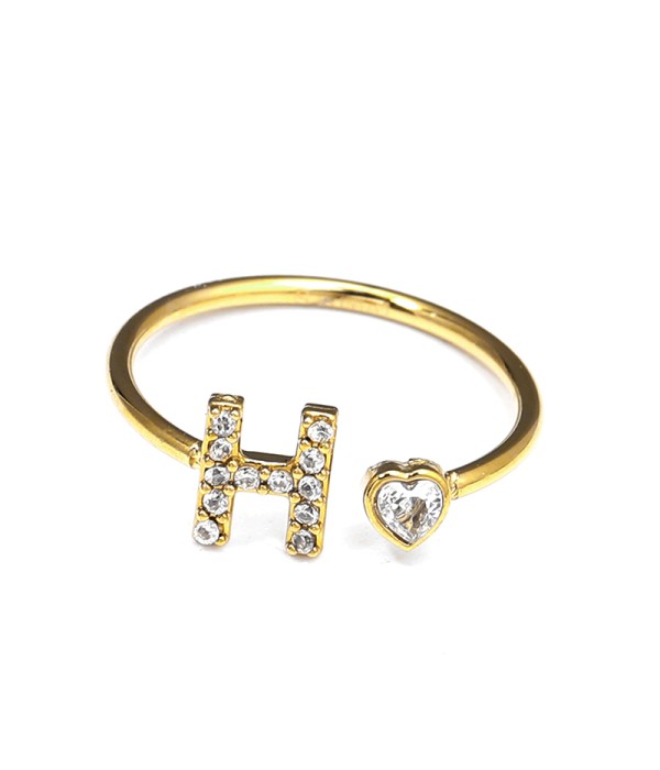 Anillo dorado con letra H y corazón de circonita