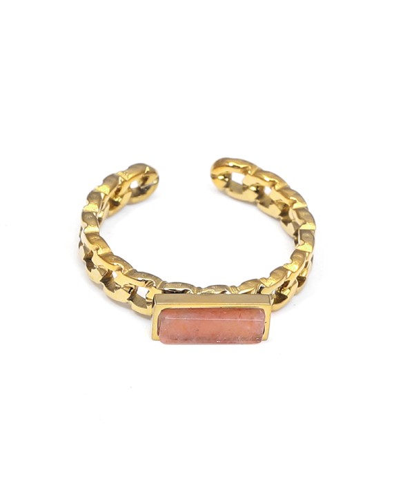 Anillo dorado tipo cadena con piedra rectangular