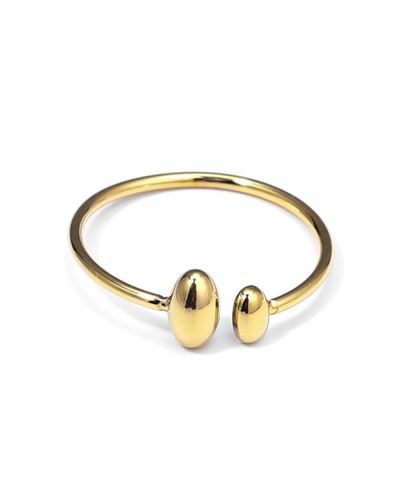 Anillo dorado abierto con detalles ovalados