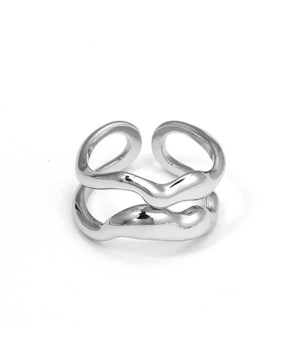 Anillo plateado de doble onda