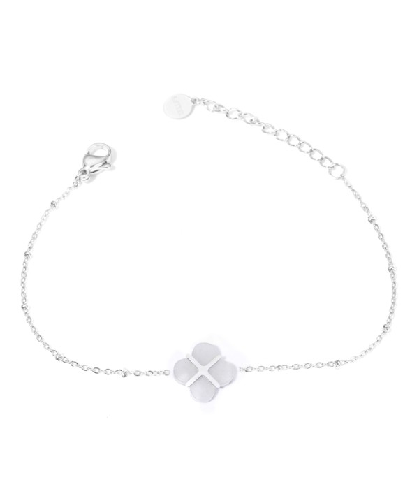 Pulseras plateadas con trébolde cuatro hojas multicolores