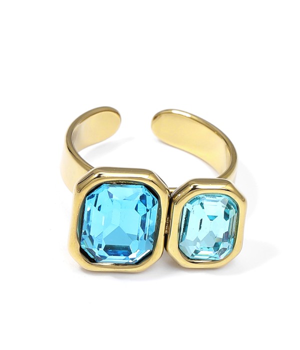 Anillo ajustable con doble cuadrados de cristal facetado