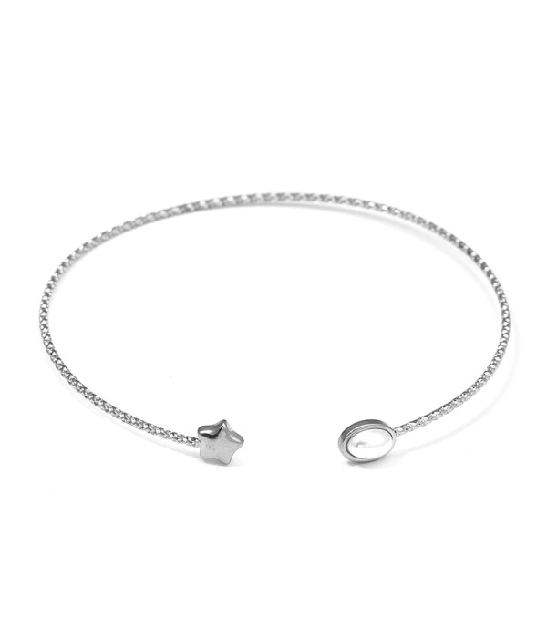 Pulsera rígida con estrella y perla ovalada