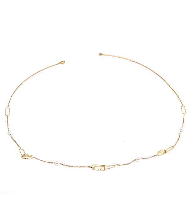 Collar dorado con eslabones irregulares y perlas